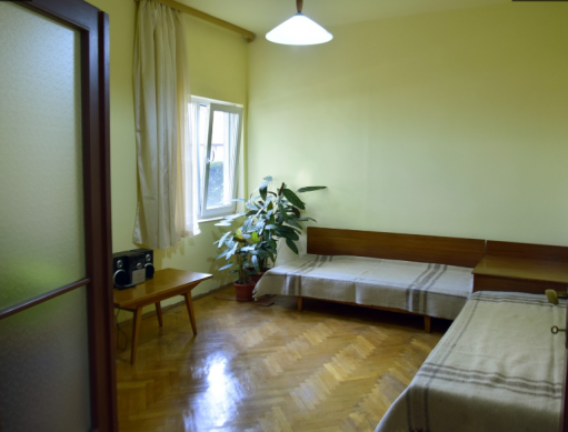 Продава ЕТАЖ ОТ КЪЩА, София, Бъкстон