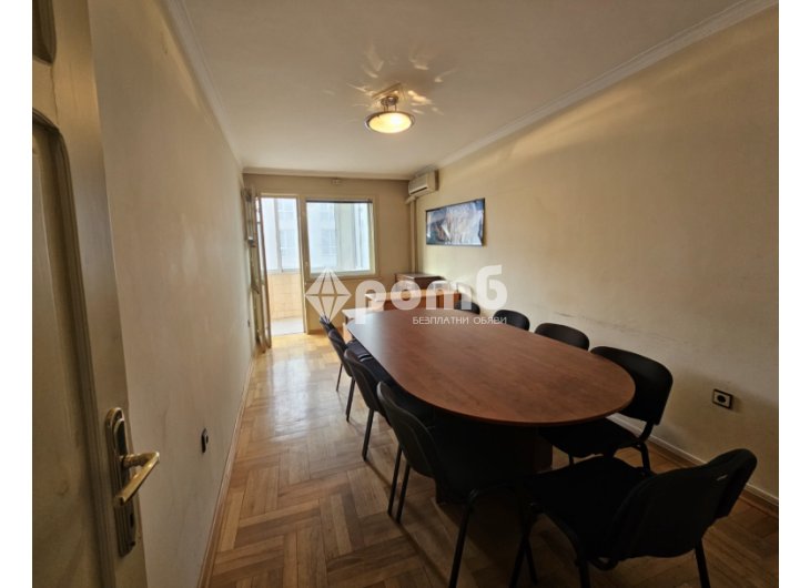 Продава 3СТАЕН Апартамент-8