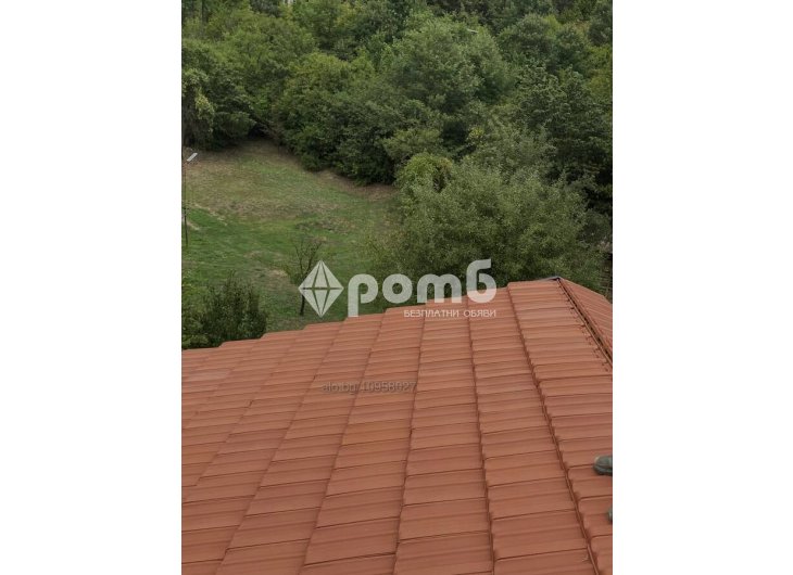  Продавам къща в с Искрец обл София  2