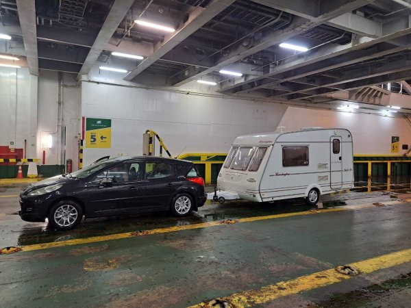 Каравана Compas 3