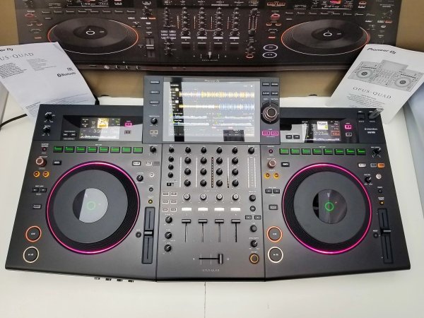 AlphaTheta XDJAZ AlphaTheta OMNISDUO Pioneer OPUSQUAD Pioneer XDJRX3 Pioneer XDJXZ Pioneer DDJFLX10 Pioneer DDJREV7 Pioneer CDJ3 6