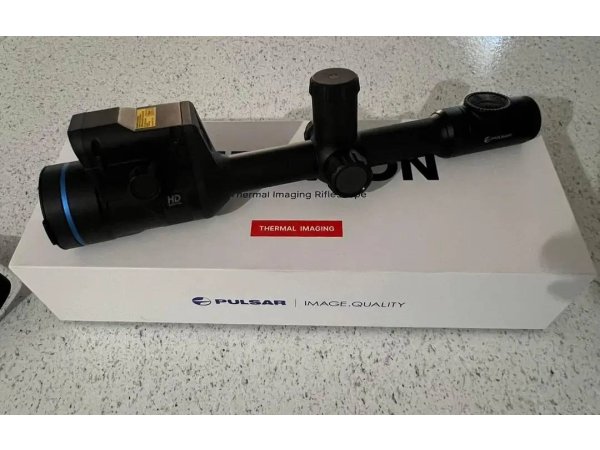 Pulsar THERMION 2 LRF XL60 THERMION 2 LRF XL50 THERMION 2 LRF XP50 PRO Thermion 2 LRF XP60 Thermion 2 LRF XG60 THERMION 2 LRF XG 10