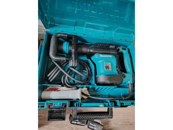 Професионален къртач Makita HM0871C 1